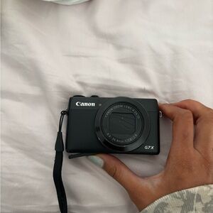 Canon G7X Black Digital Camera